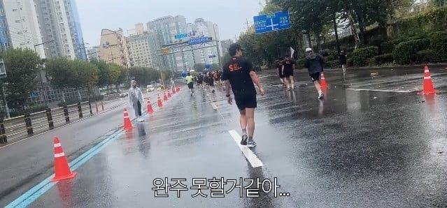 이정도면 인자강같은 어느 여성의 인생 첫 마라톤 도전기.jpg:)